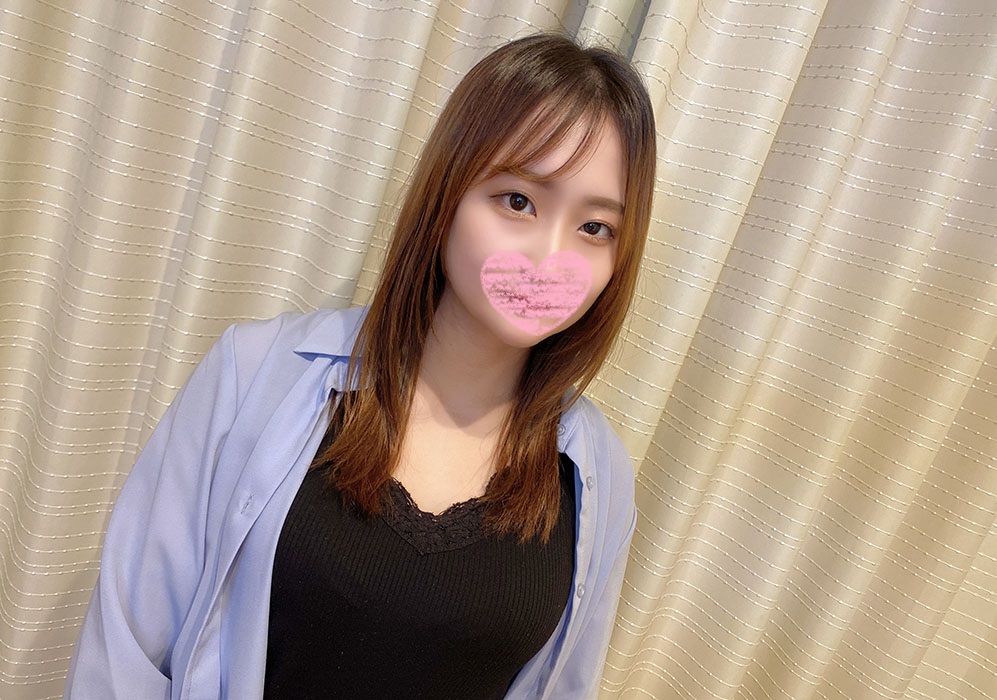 FC2 PPV 3111809 We deliver the intense disturbance of a cute double-toothed nurse.