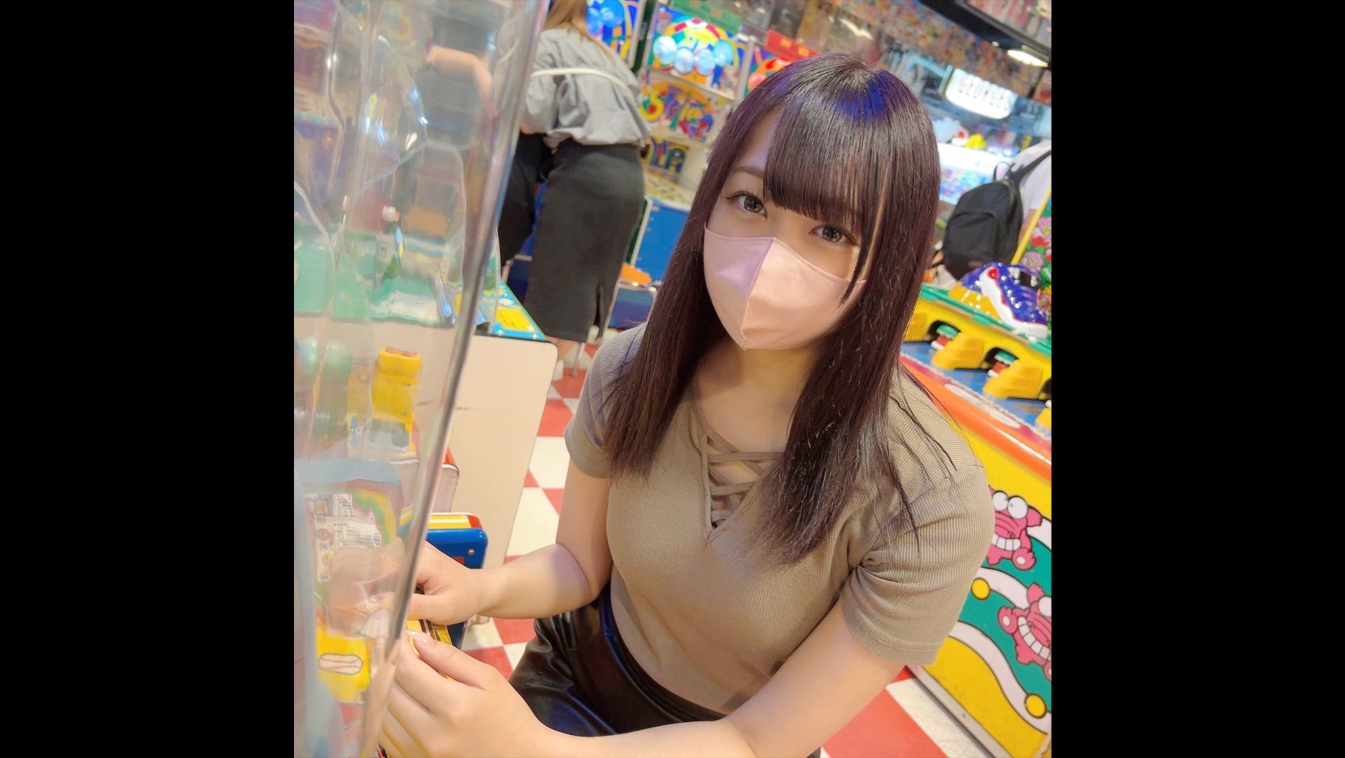 FC2 PPV 3119615 A cute apprentice beautician who turned 20 is inserted raw without rubber for the first time