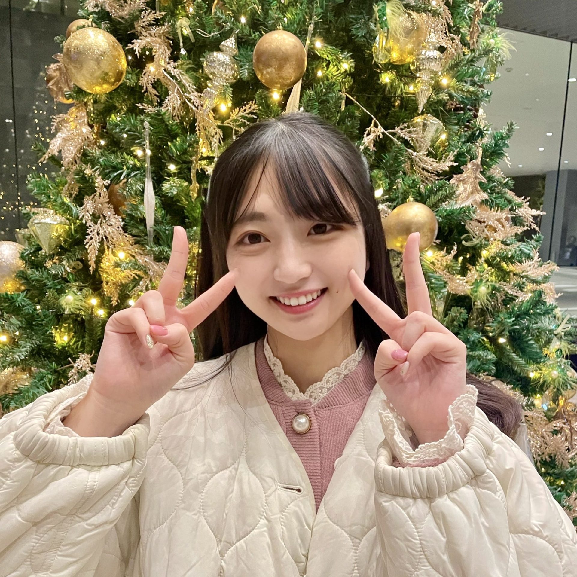 FC2 PPV 3143558 Thank you for the excitement of the World Cup! Kaede-chan’s past cute works are delivered in a set including new works!