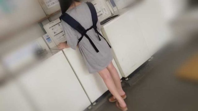 FC2 PPV 3083428 A beautiful young wife living in a one-room room