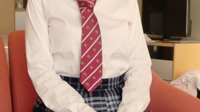 FC2 PPV 3074339 Realistic blindfold play of a slender and neat OL No4