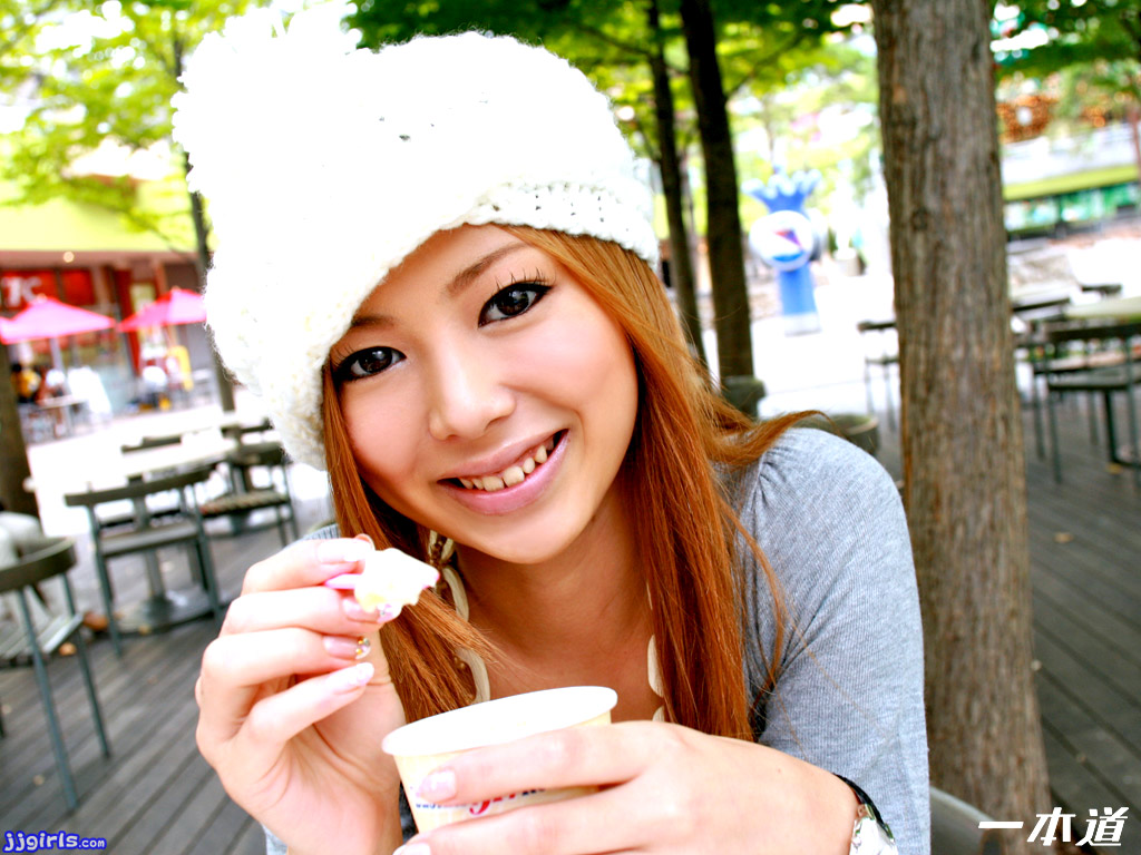 Uncensored-072310-884 Anna Morisaki Tokimeki 16 It is karaoke here is not it too much